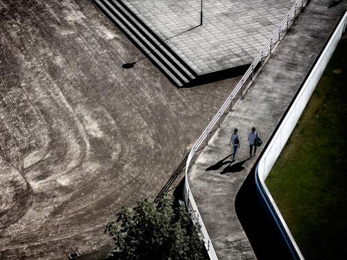 F6023   Nicolai Godvin   Friends going home